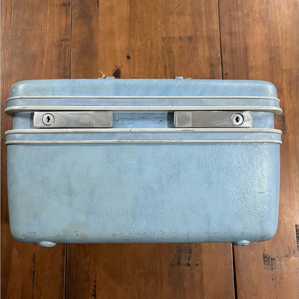 Vintage Samsonite Silhouette Hard Shell Train Makeup Travel Case Blue With Tray